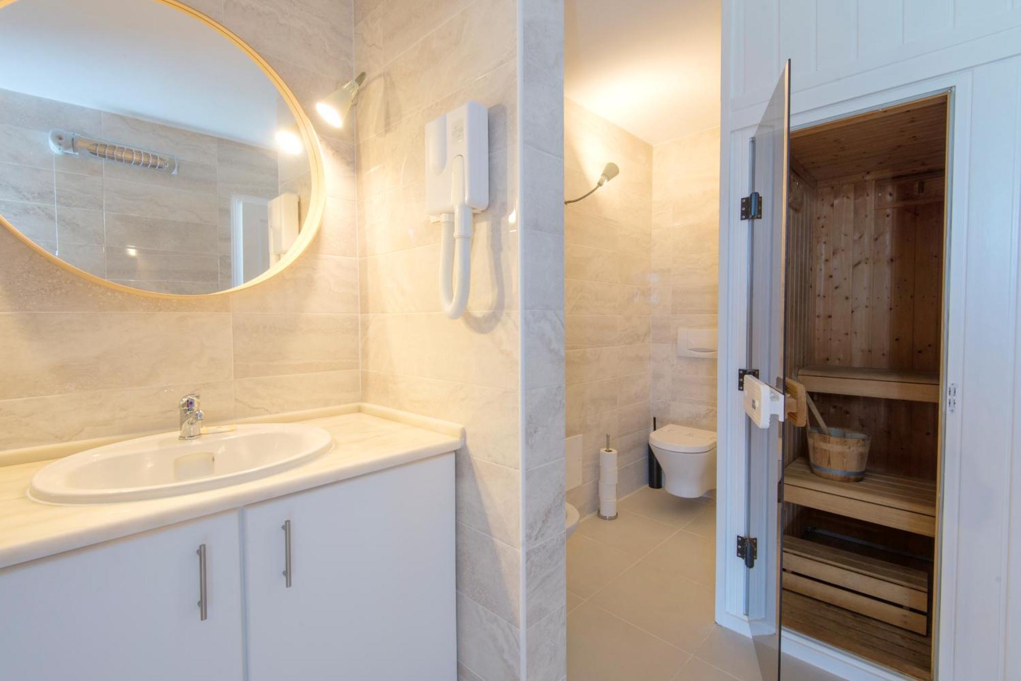 Deluxe Apartment With Private Pool - Duna Parque Resorts & Hotels วิลานอวา ดิ มิลฟงติส ภายนอก รูปภาพ